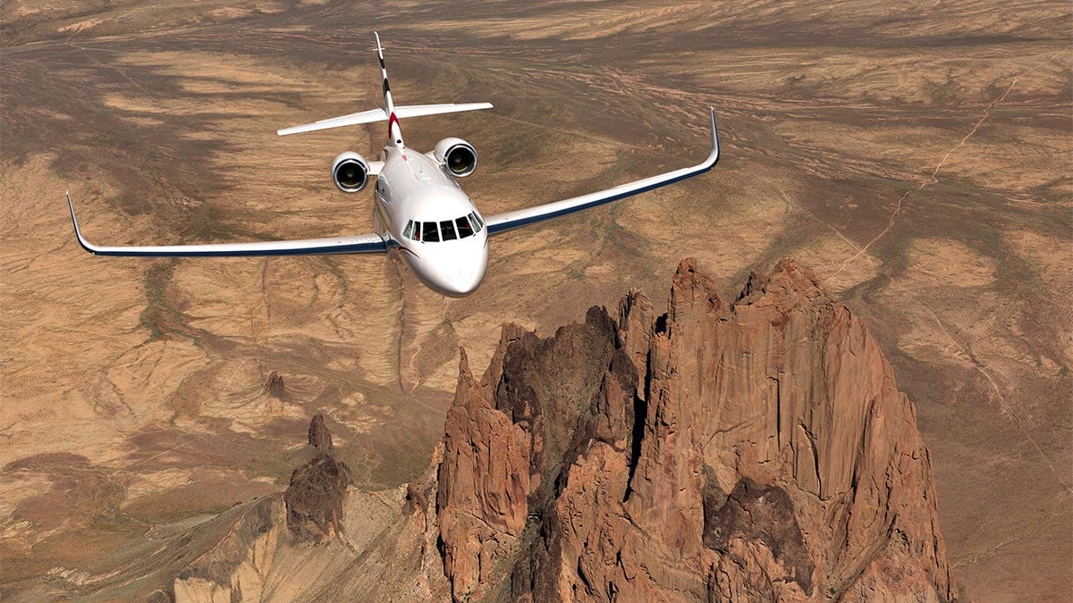 Dassault Falcon 2000LXS in flight in the desert